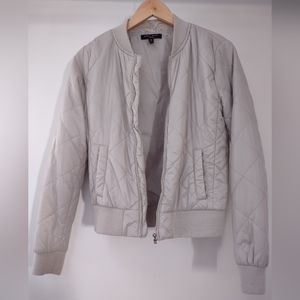 Short Cream/Grey Puffer/Rain Jacket